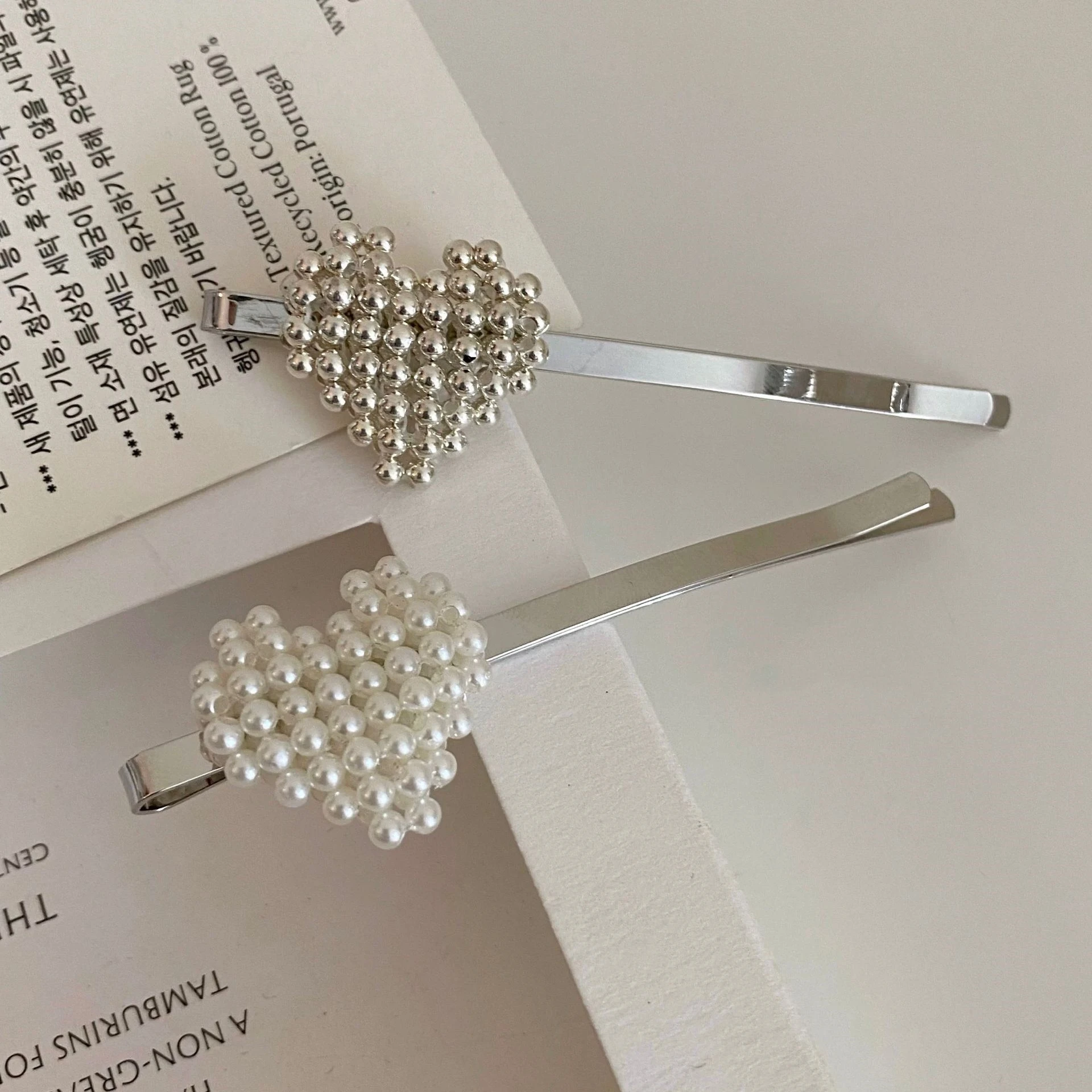 

1Pc Korean Fashion Hairpins Love Heart Shaped Pearls Hair Grips Simple Bridal Barrettes BB Clips Sweet Girls Hair Accessories