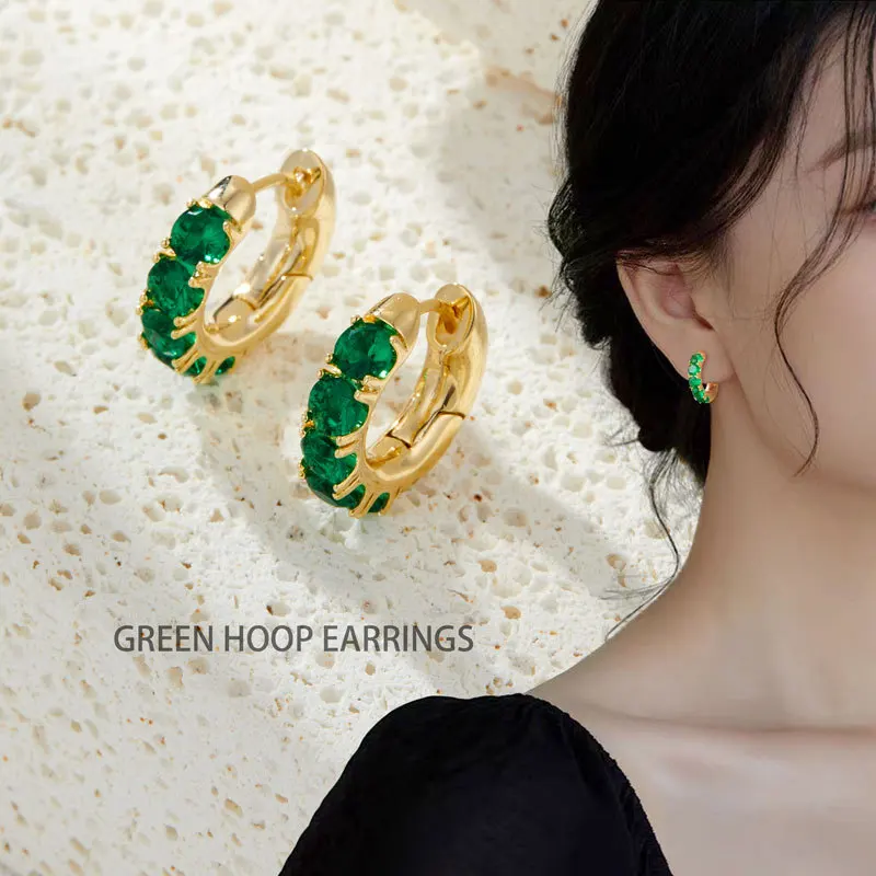 

French light luxury emerald earrings, premium green crystal stud earrings, European and American retro zircon 925 silver needle