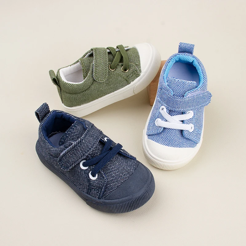 Children Anti-kick Running Shoes Little Boys Spring New Styles Low-top Stripe Design Canvas Shoes EK9S260