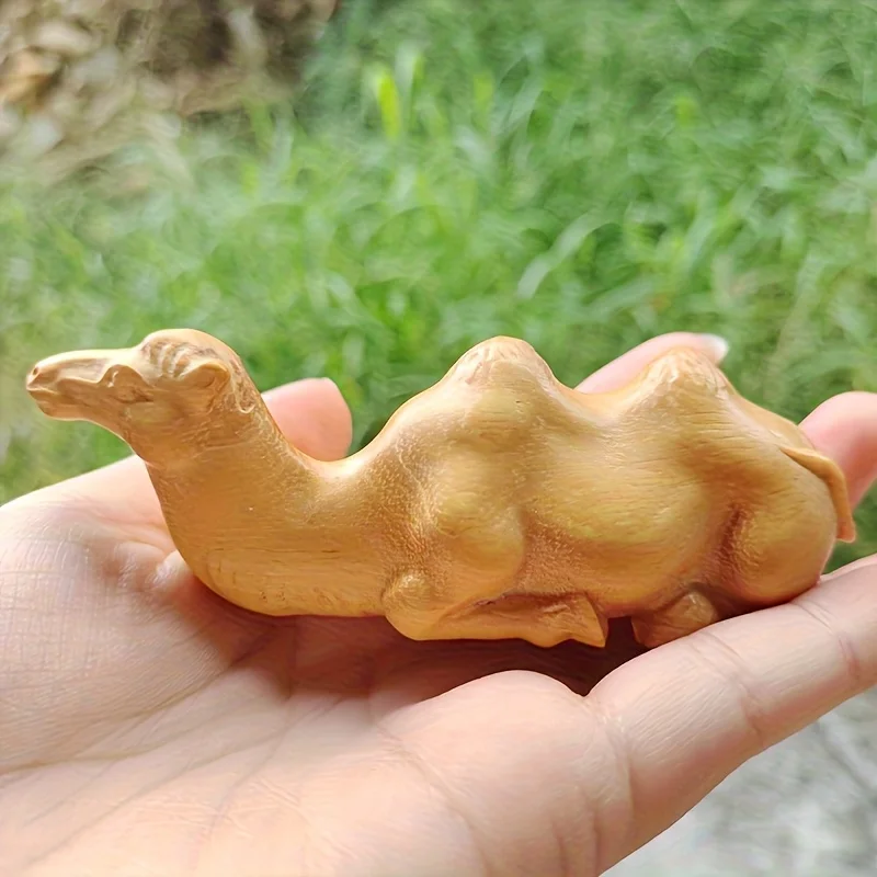 Hand-Carved Wooden Creative Camel Crafts Ornament, Suitable for Pen Holder, Small Ornaments, Tea Pet Accessories, Craft Gifts, Hand-Held Toys, New Year Gifts