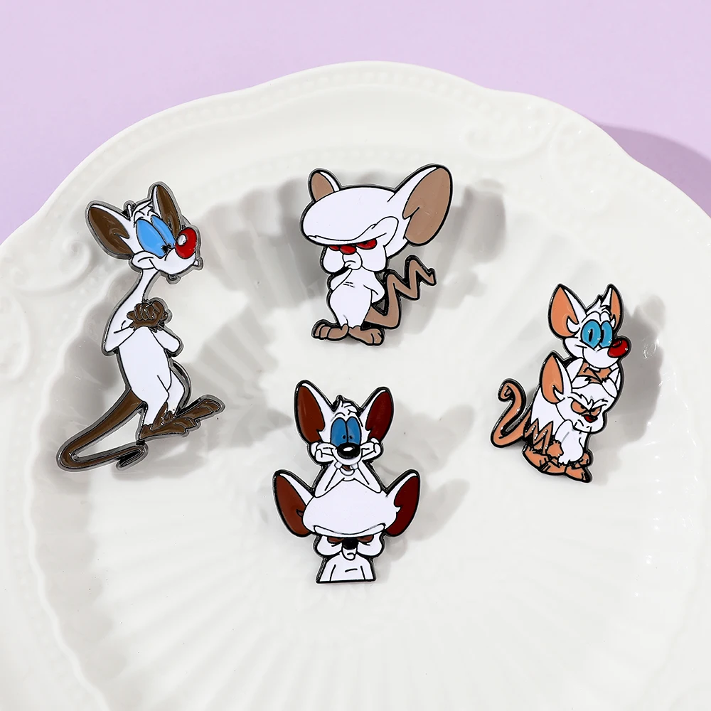 Funny Mouse Enamel Lapel Pins Cute Animal Brooch for Clothes Backpack Badge Jewelry Accessories Birthday Party Gift For Friends