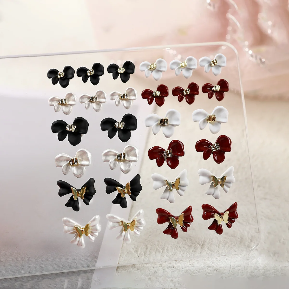 10 ชิ้น โบว์ริบบิ้นลายผีเสื้อพ่นสีแบบฝรั่งเศส สำหรับตกแต่งเล็บ ดีไซน์เรียบง่าย สไตล์วินเทจ ประดับมุกเมทัลลิกและคริสตัล