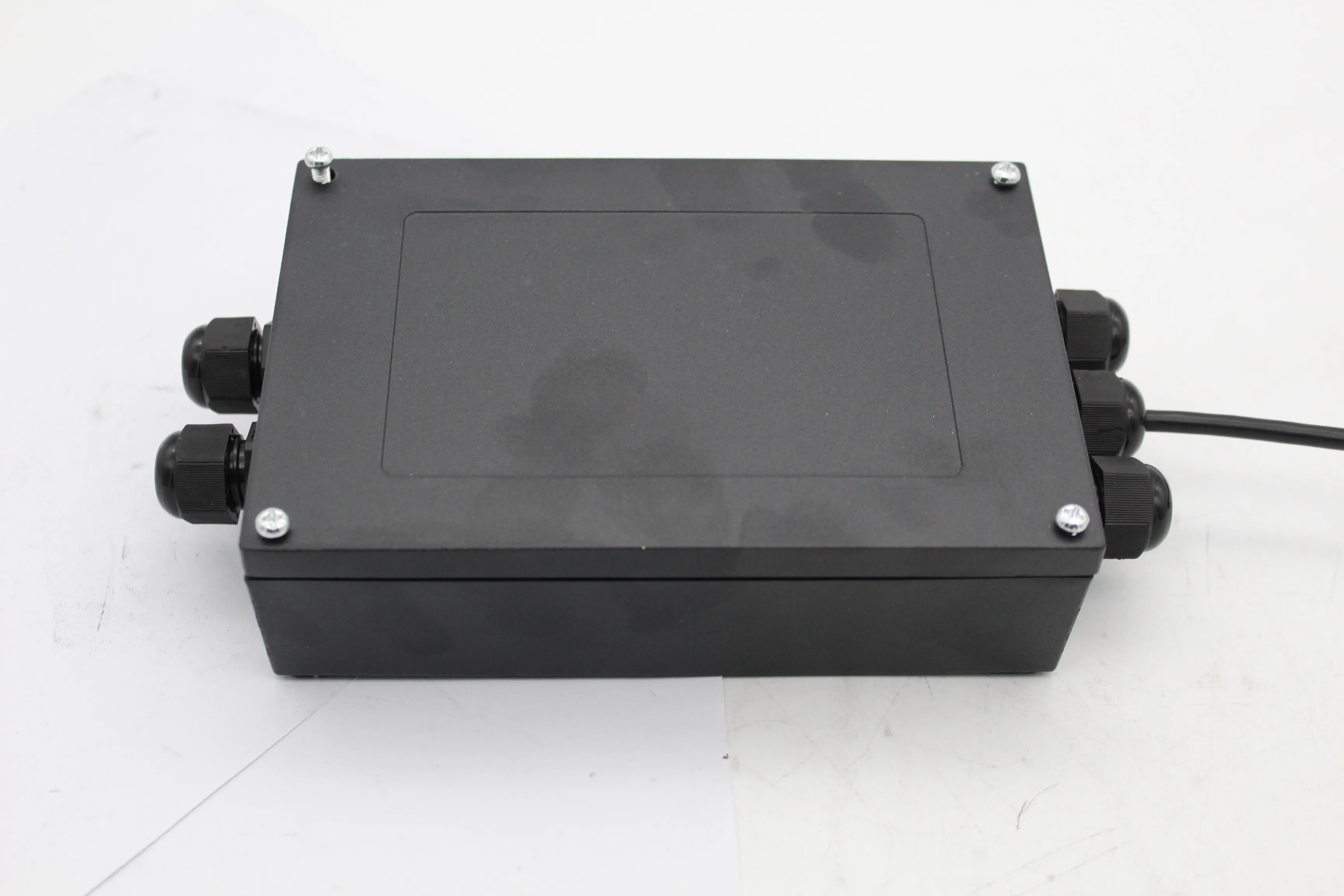 4 Channels Transmitter to convert the load cell signal to 0-5V/0-10V/4-20mA/0-20mA signal