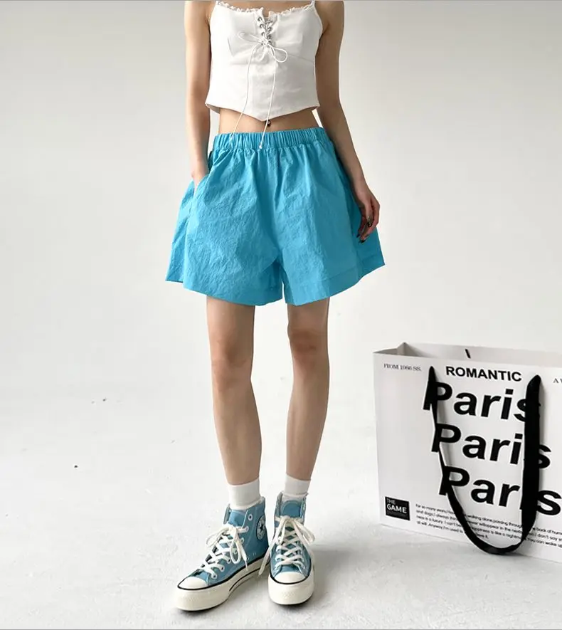 Quick-dry polular women's shorts 2025 elastic waist wide leg short pants loose fit travel beach shorts for women streetwear