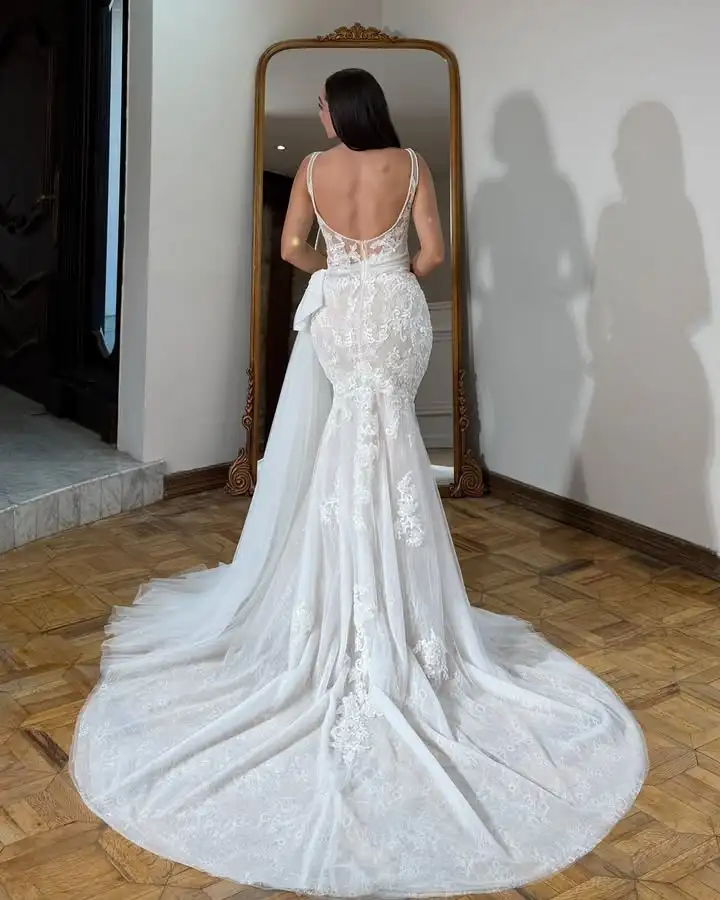 Customized Crafted Spaghetti Strap Wedding Dress Lace Mermaid Bridal Gown with Overskirt Backless Fishtail vestidos de novia