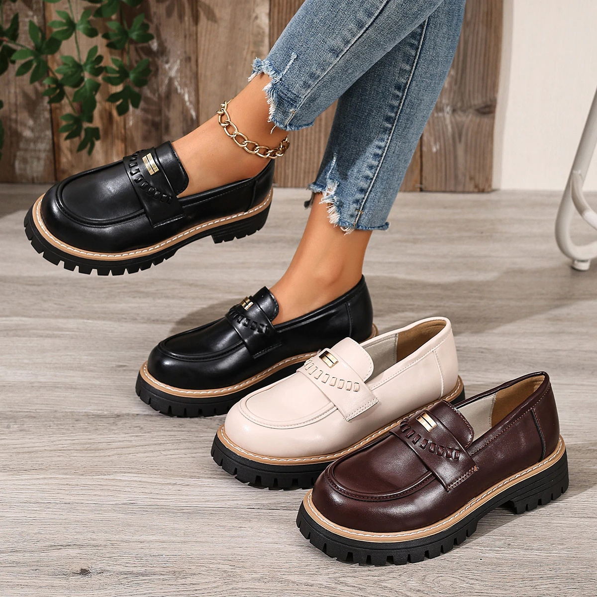 

British Style Women Loafers Comfortable Thick Bottom Flat Shoes Retro Round Toe Pure Color Shoes Spring Autumn Sneakers Women