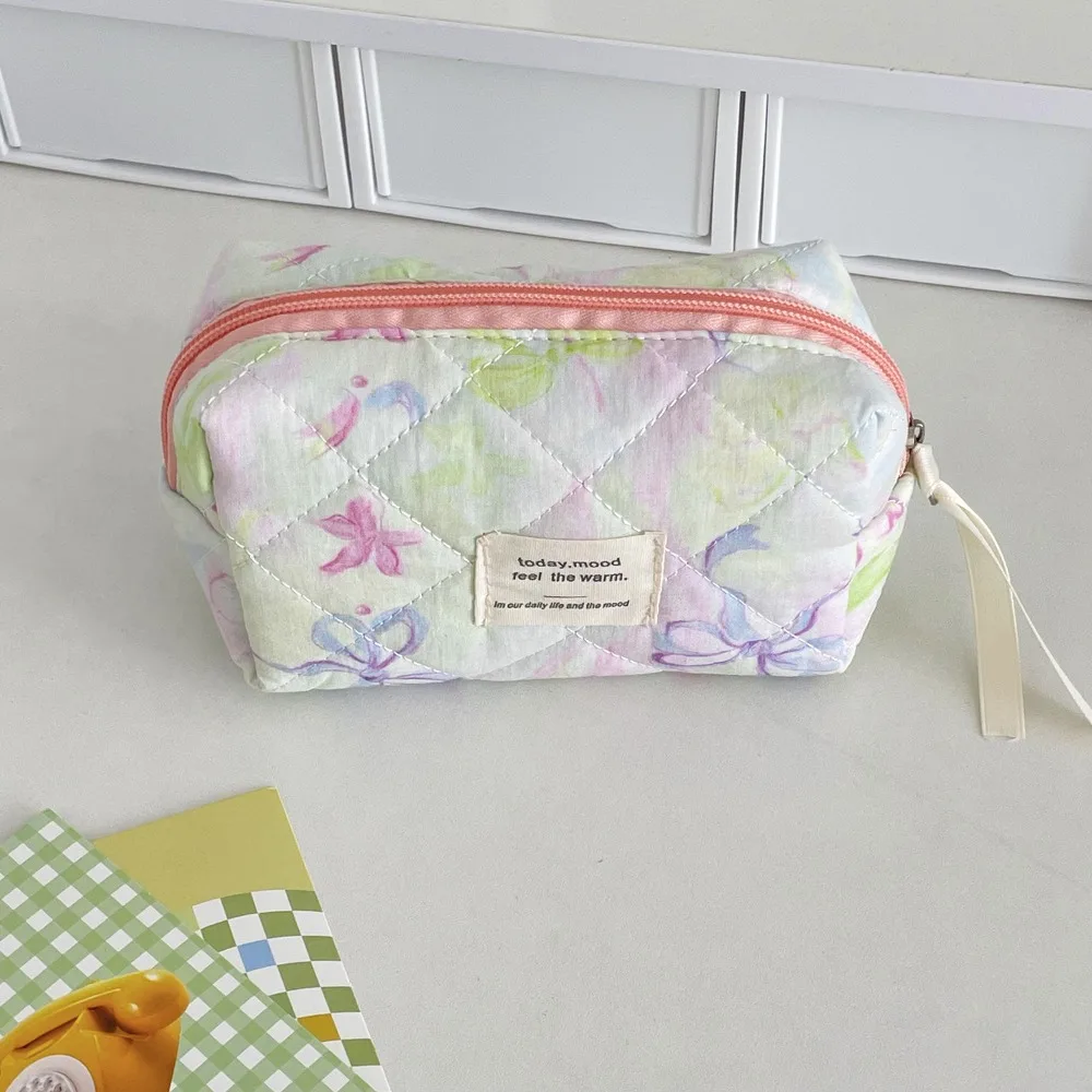 

Ins Travel Organizer Cosmetic Bag Flower Butterfly Large Capacity Makeup Bag Cotton Tolietry Pouch Handbag
