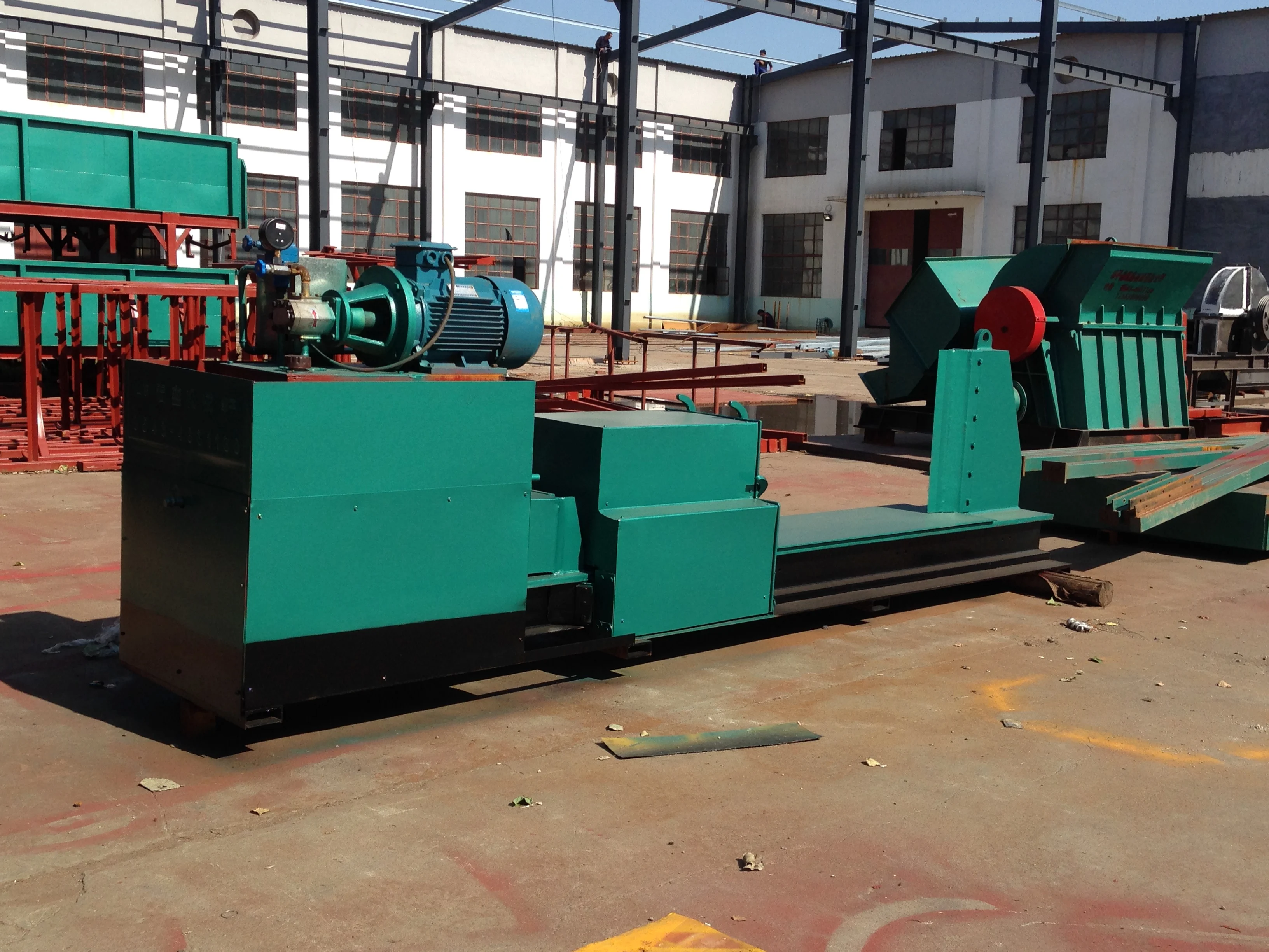Log separator, wood splitter