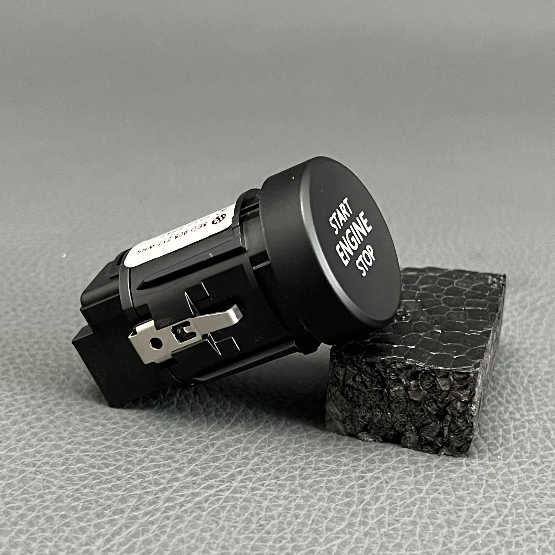 5ED905217 Auto-Motor-Start-Stopp-Knopfschalter für Skoda Superb Kodiaq Octavia Fabia Rapid 2008- 5E0905217 5ED 905 217 – Detail 4