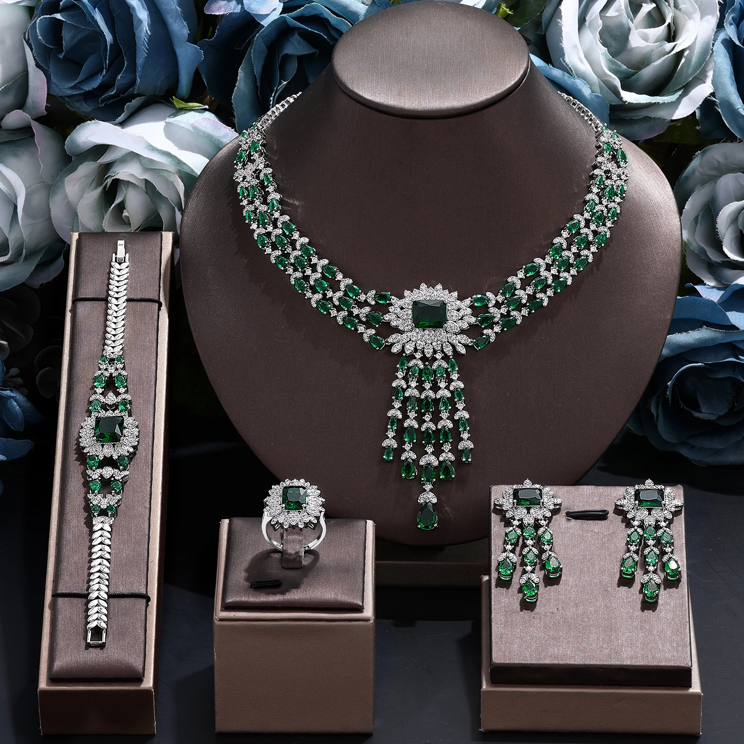 

2024 Top 4 pieces of bride's zircon jewelry set Women's party, luxurious Dubai Nigerian CZ crystal wedding necklace set