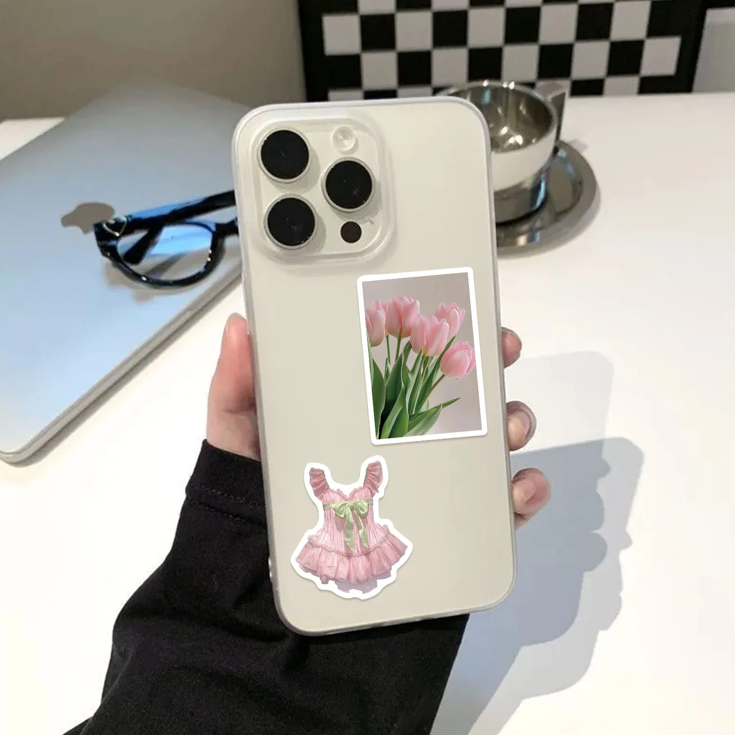 50 peças de adesivos pastel, adesivos de grafite requintados e legais, adesivos de desenhos animados para laptop, decorações de presente divertidas e clássicas.