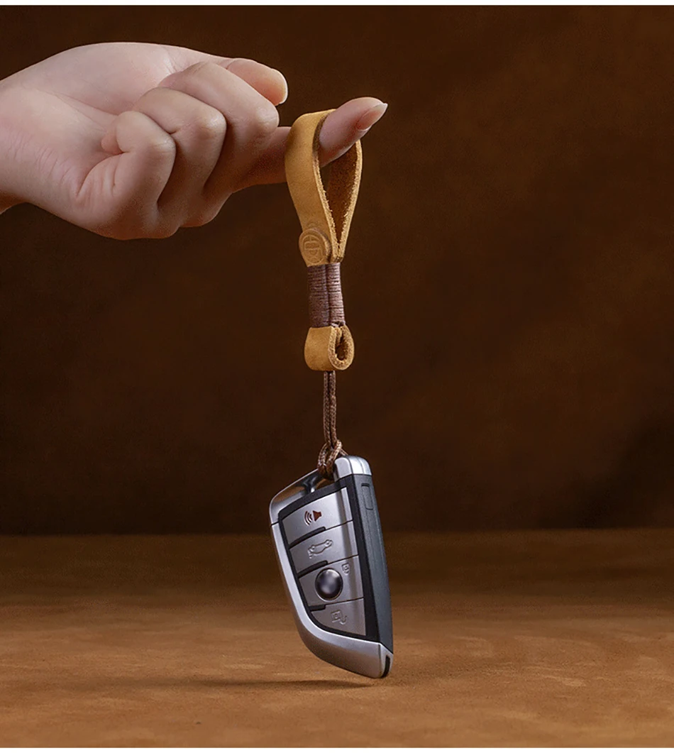 

Man Car Key Holder Genuine Suede Leather Handmade Minimalist Keychain with Waxed Cord Car Key Fob Holder EDC Fashion Keyring