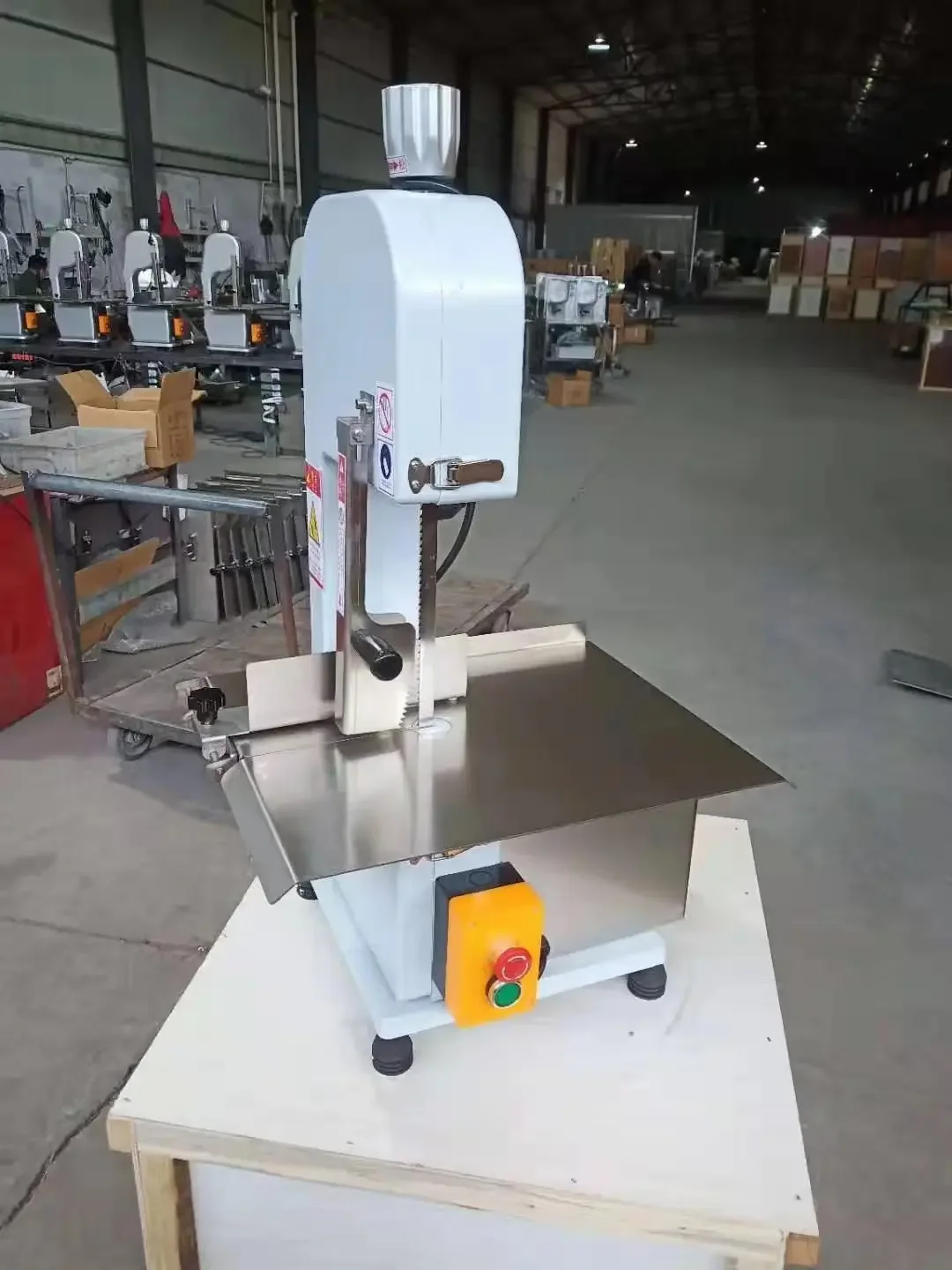 China Factory Hot-selling Direct-sale Multi-functional Bone Saw Machine for Cutting Frozen Meat Fish Machines for Bones