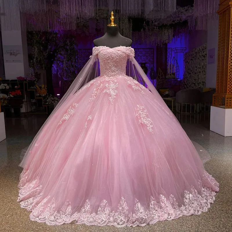 

2023 Pink Sweetheart With Cape Ball Gown Quinceanera Dress Embroidery Flowers Sheer Neck Backless Sweet 16 Vestidos