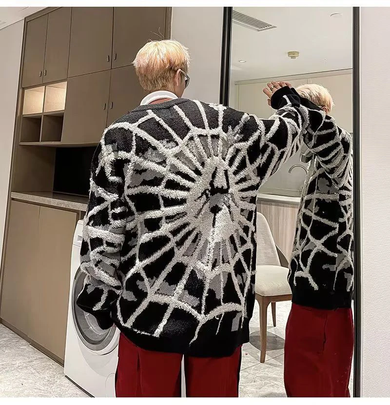 Dark Spider Men O Neck Long Sleeve Sweater Winter Teenager Street Fashion All-match Loose Clothing Halloween Party Black Unisex