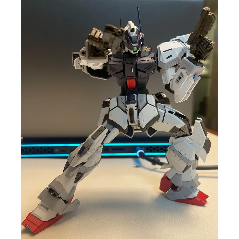 在庫あり特殊部隊産業センチネル MG 1/100 組立モデルキットアクションフィギュア玩具ロボットプラスチックモデルキットギフト