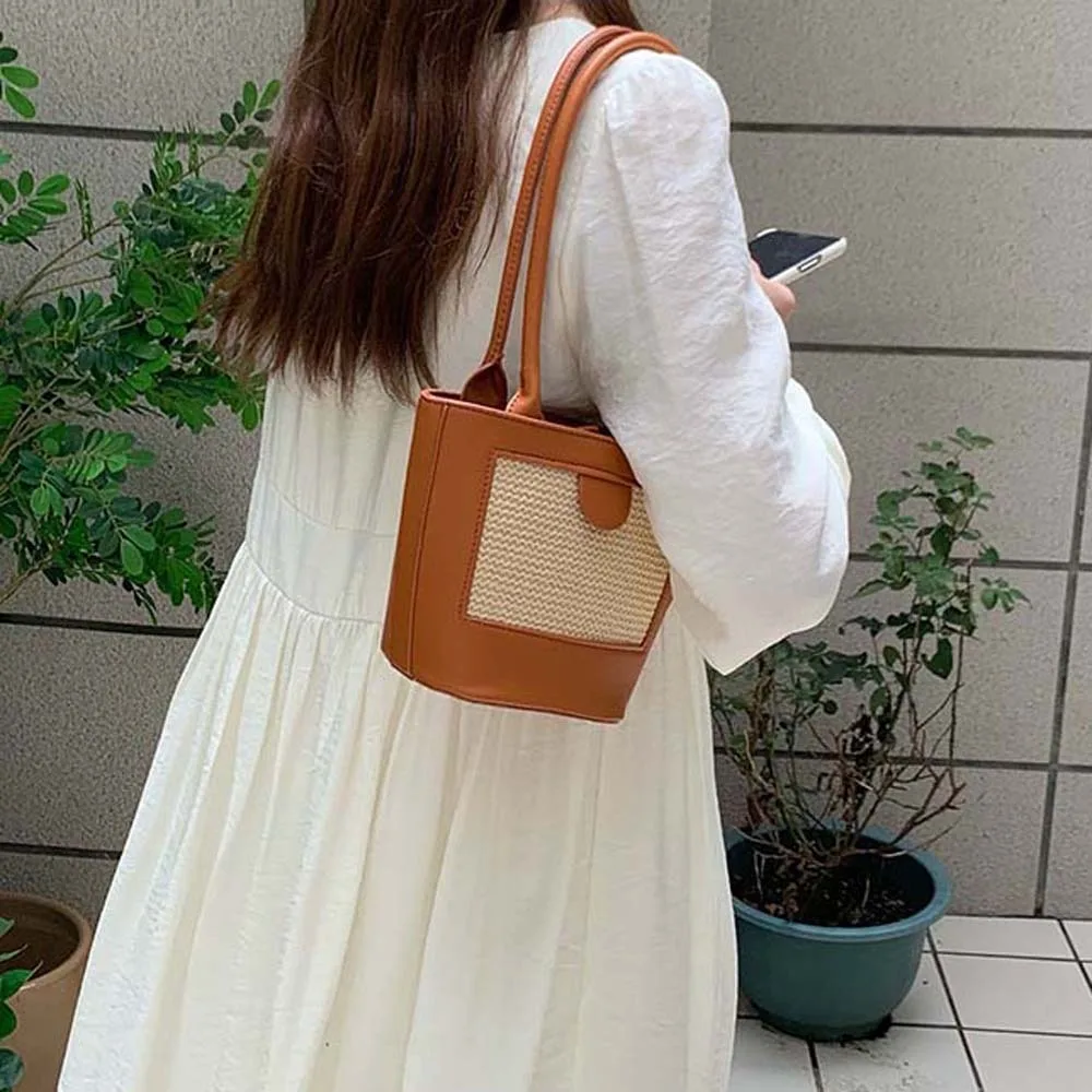 

Retro PU Woven Bucket Bag Anti-Splash Water Breathable Women Bucket Handbag Korean Style Large Capacity Straw Shoulder Bag