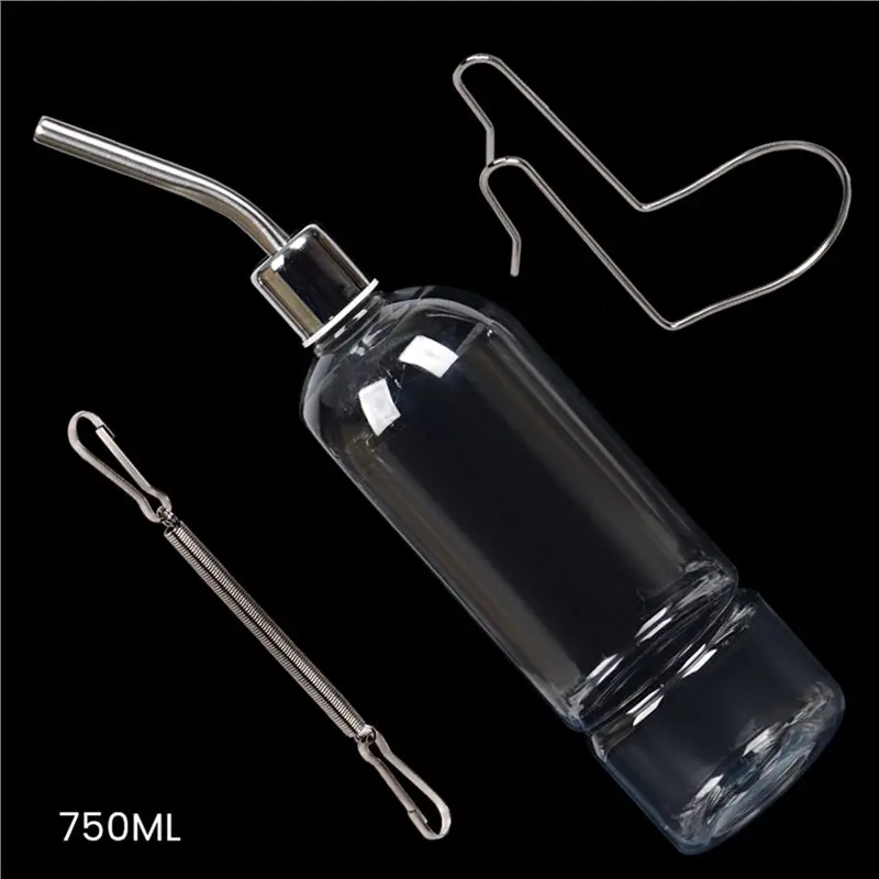 Utility Design 750ML Plastic Rabbits Drinking Bottle Hamster Cage Water Bottle Dispenser for Bunny Guinea Pig Squirrel Small Pet