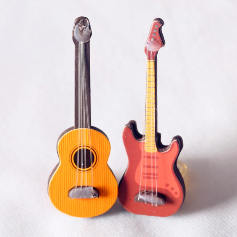 

1Pcs Plastic Simulated Classical Guitar Mini Furniture Model Classical Guitar Popular Electric Guitar Shooting Instrumen