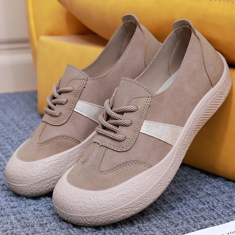 

2025 New Women's Wide Toe Flat Shoes Spring Fashion Casual Comfortable College Style Soft Sports Footwear for Outdoor