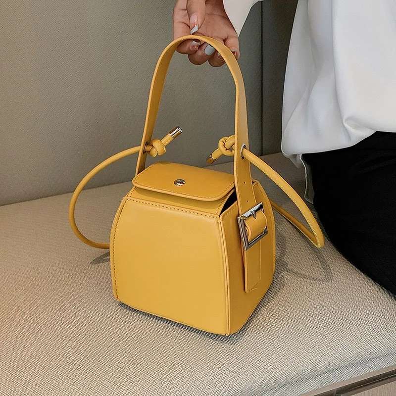 2026 New Arrival Elegant Niche Design Women Handbag, Trendy Spring Summer Versatile Stylish Single Shoulder Crossbody Bag