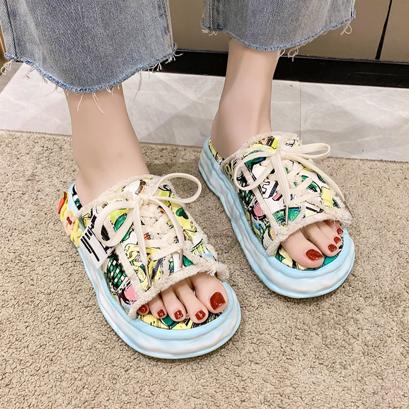 Fashion Design Summer Women Slippers Platform Shoes Graffiti Mules Flip Flops Street Sandals Clogs Flat Casual Shoes For Female