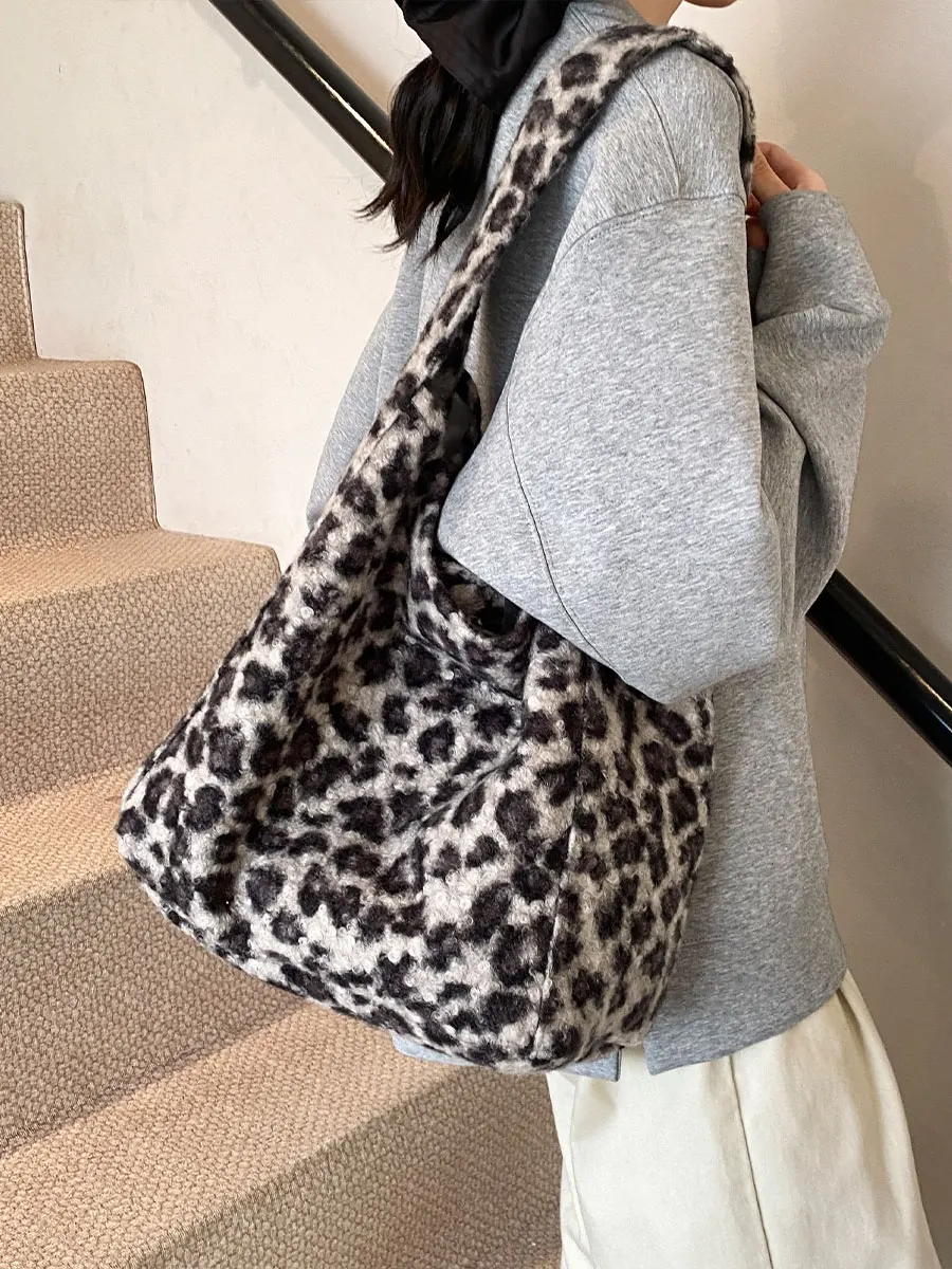 

Autumn Winter Plu Leopard Print Tote Bag Women's 2025 New Faionable Single oulder Bag Large Capaci Wool Underarm Comm...
