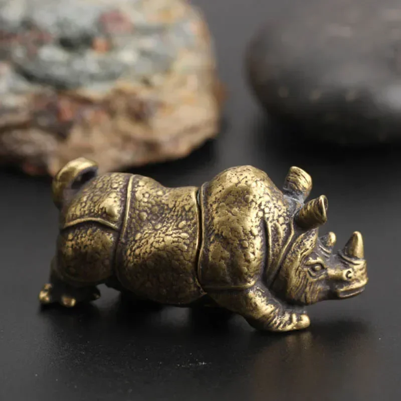 Mini figurine de rhinocéros en cuivre, artisanat fait à la main, sculpture d'Auckland, rhinocéros en laiton, décor de bureau à domicile, ornement, décorations de table, artisanat