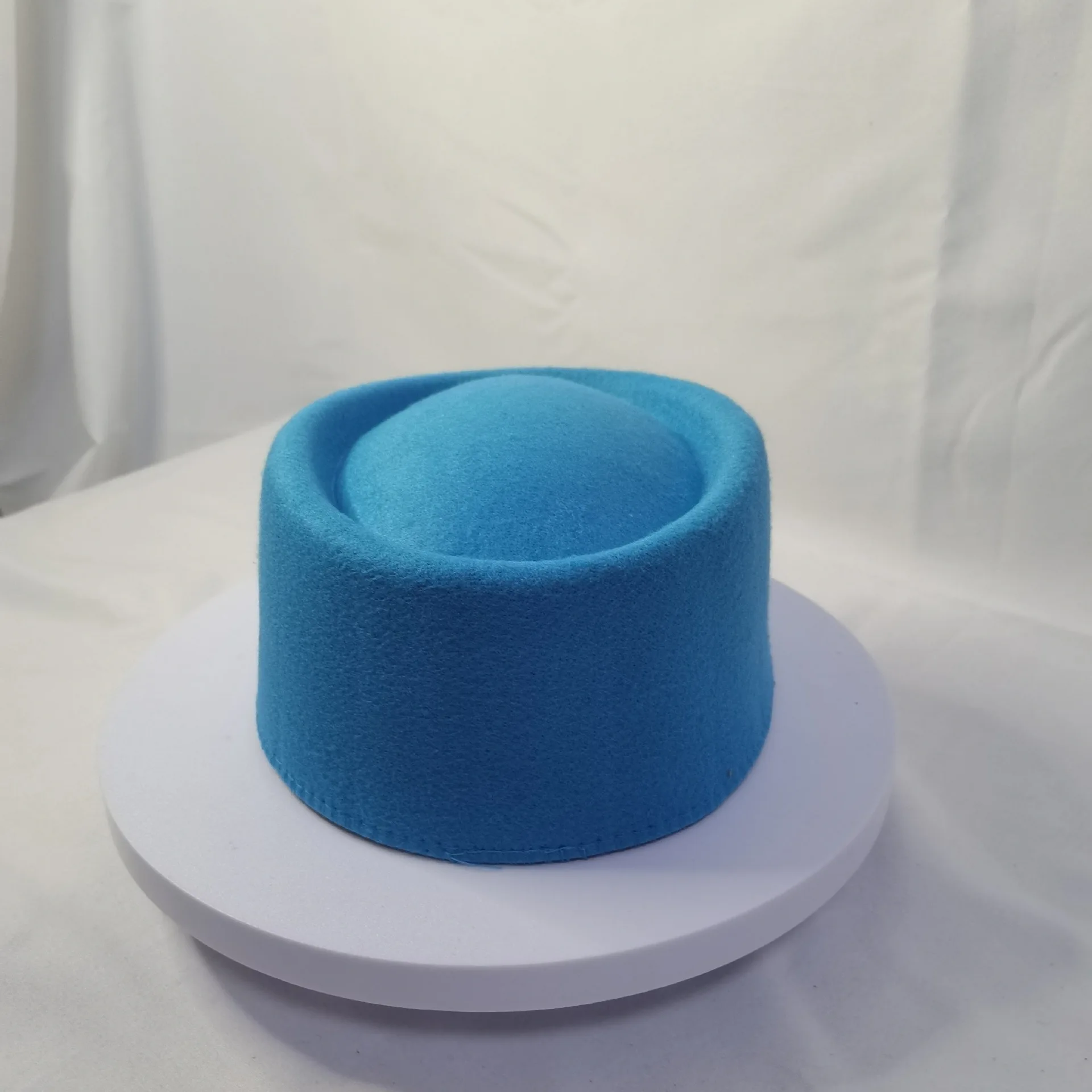Vintage French Dome Fedora Hat for Women, Felt Wide‑Brim Stage Show Cap, Concave Top Fall Winter Casual Imitation Wool Hat