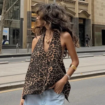 European and American summer new leopard print V-neck neck sleeveless  Girl vest fashion women's top