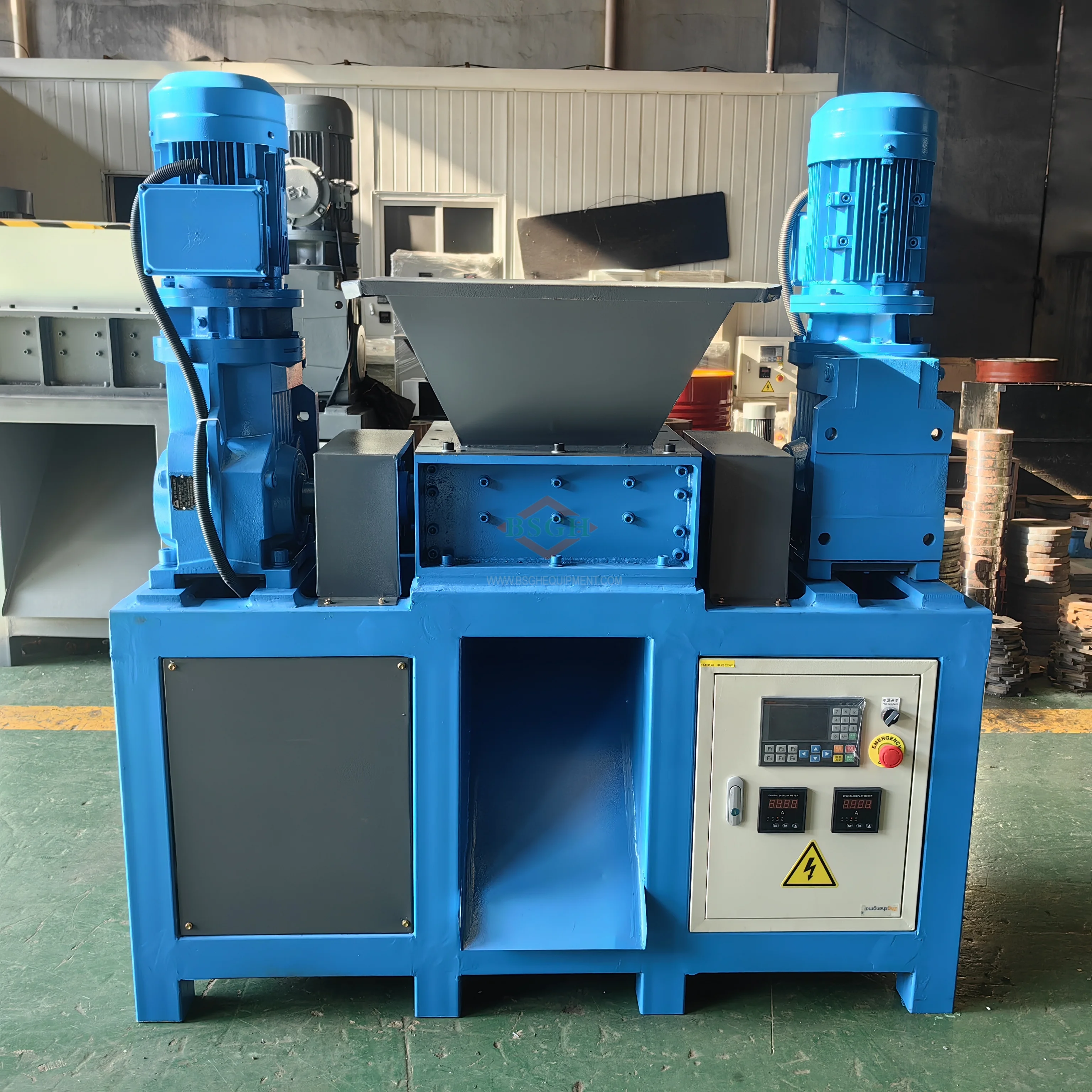 Approval  Plastic Bottle Aluminum Metal Shredder Metal Machine with Customized Color High Efficiency Low Energy Consumption