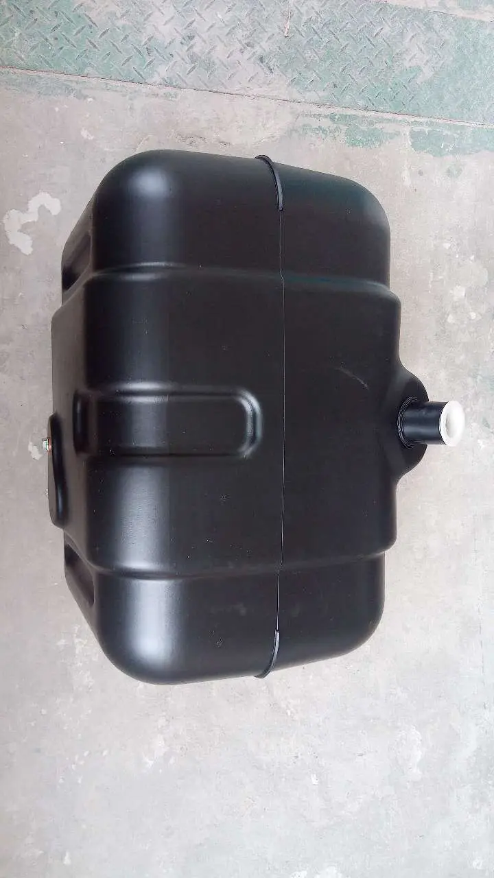 Suitable for Heavy Truck Horman H3 Light Truck 120L Plastic Fuel Tank Assembly