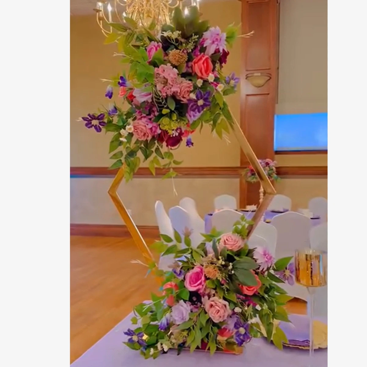 

2pcs 4pcs 5pcs 6pcs 8 pcs 10pcs 12pcs gold metal frame Stand Flower Stand centerpiece Wedding Columns Walkway Wedding Decoration