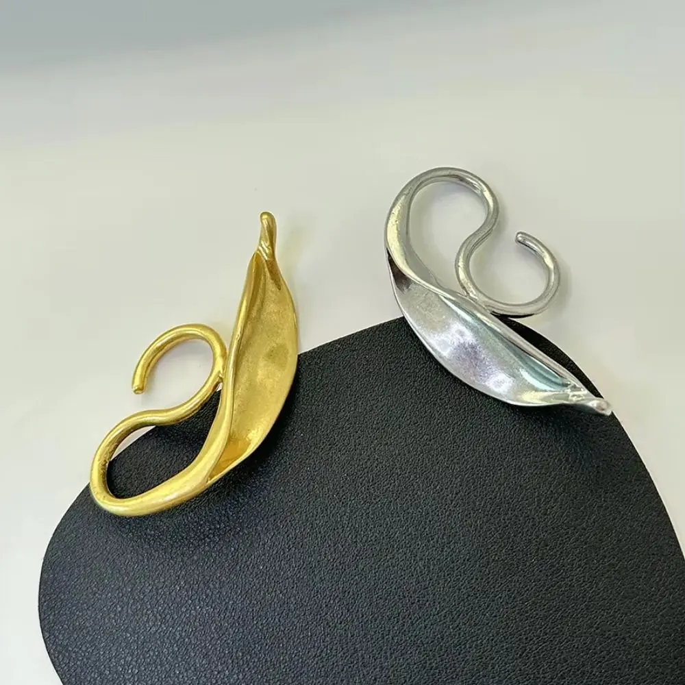 Trendy Metal Exaggerated Leaf Shaped Ring Punk Vintage Luxury Large Open Rings for Women Gift Irregular Jewelry Accessories