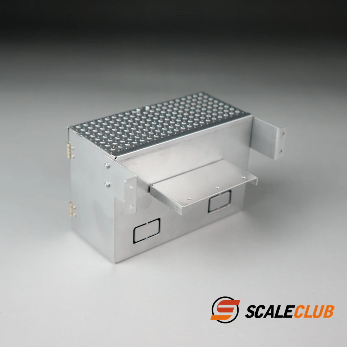 Scaleclub Modell 1/14 Traktorkopf Schlammton Auto mit Metallgürtel Anti-Rutsch-Muster 90 mm Werkzeugkasten für Tamiya Lesu Rc Truck