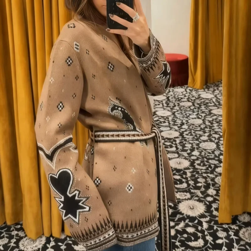 Vintage Stylish Knits Cardigans Cute Chic Trend Niche Design Elegant Lady Party Tops Modest Casual Women's Fall Outerwear