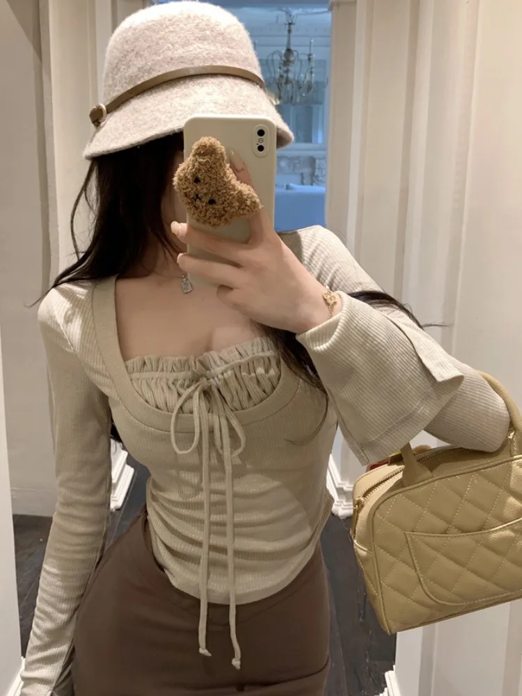 

Autumn Winter Short Knitted Pleated Base Shirt Women's Slim Fit Square Collar Inner Wear Drawstring Top Unique Chic Spicy Girl