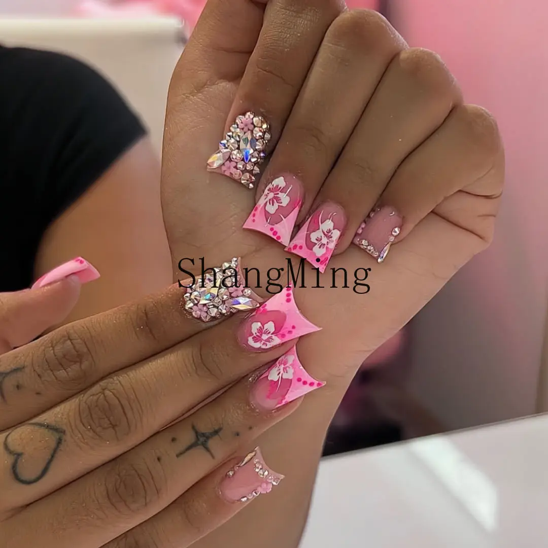 

PYH Hot Sale Duck Beak Hand Nail Fashion Shining Sweet Flower Wearing Nail Removable Fake Nail Finished Wholesale