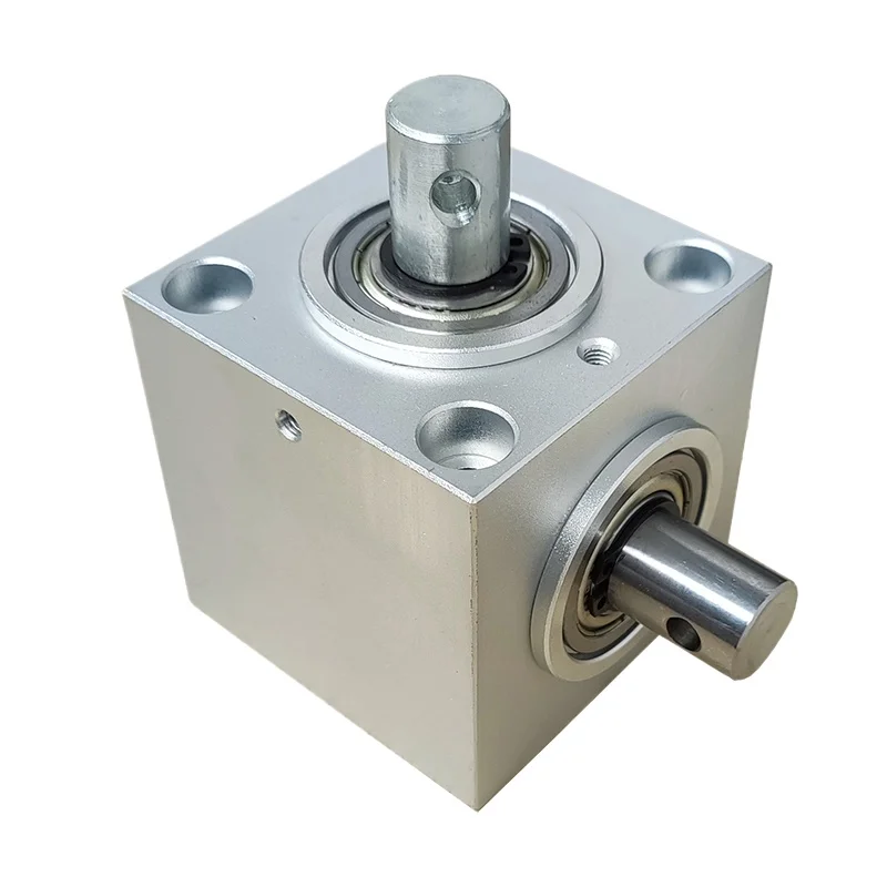 

90 Degree Commutator Diameter Twin Shaft 2000RPM 12Nm Vertical Right Angle Steering Gearbox 1.5M 20T