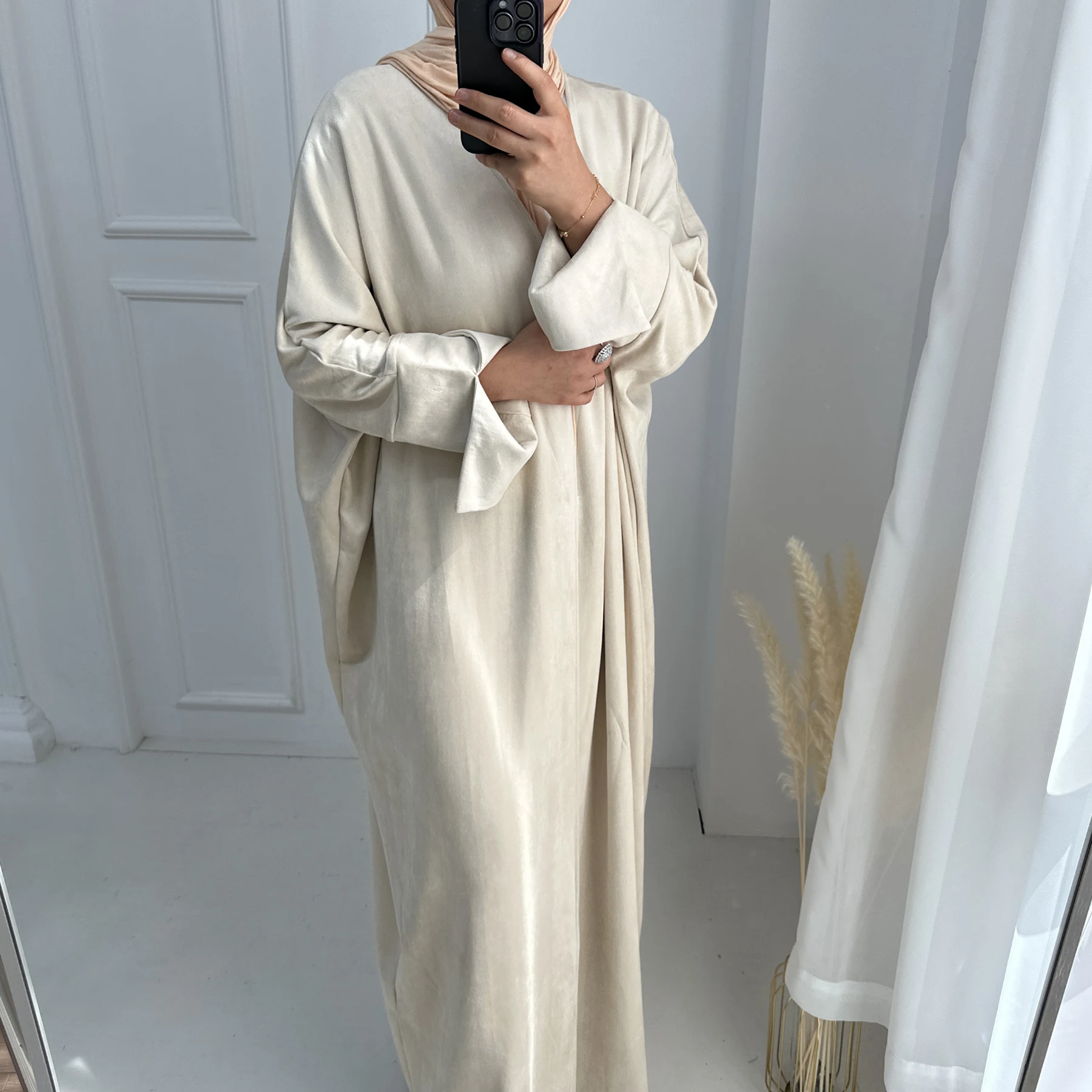 Ramadan nouveauté hiver dubaï Abaya femmes musulman ouvert Abaya velours Kimono Cardigan vêtements islamiques Femmes Robe Musulmane