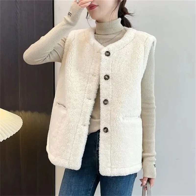 

Autumn Winter Female Casual Waistcoat Outwear 2025 Lady Fashion Lambhair Vest Jacket Retro Women Large Size 4XL Sleeveless Coat