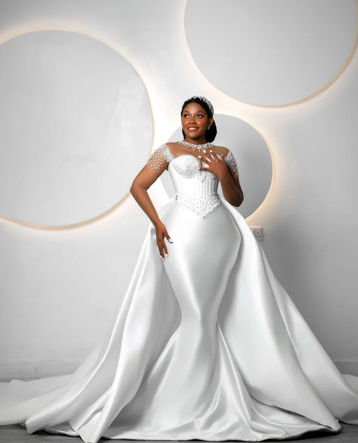 African Mermaid Wedding Dresses With Detachable Train Illusion Long Sleeve Modern Lace Stain Bride Gown Garment Customized