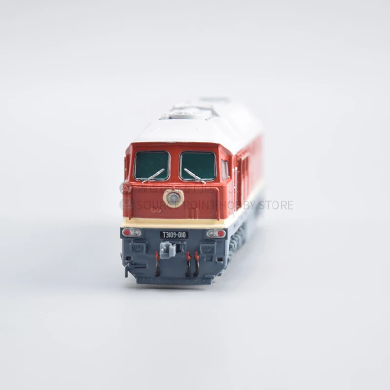 1:87 Scale Diecast Alloy TE109 Soviet Passenger Transport Train Toys Cars Model JLKN019 Classics Adult Souvenir Gifts Display