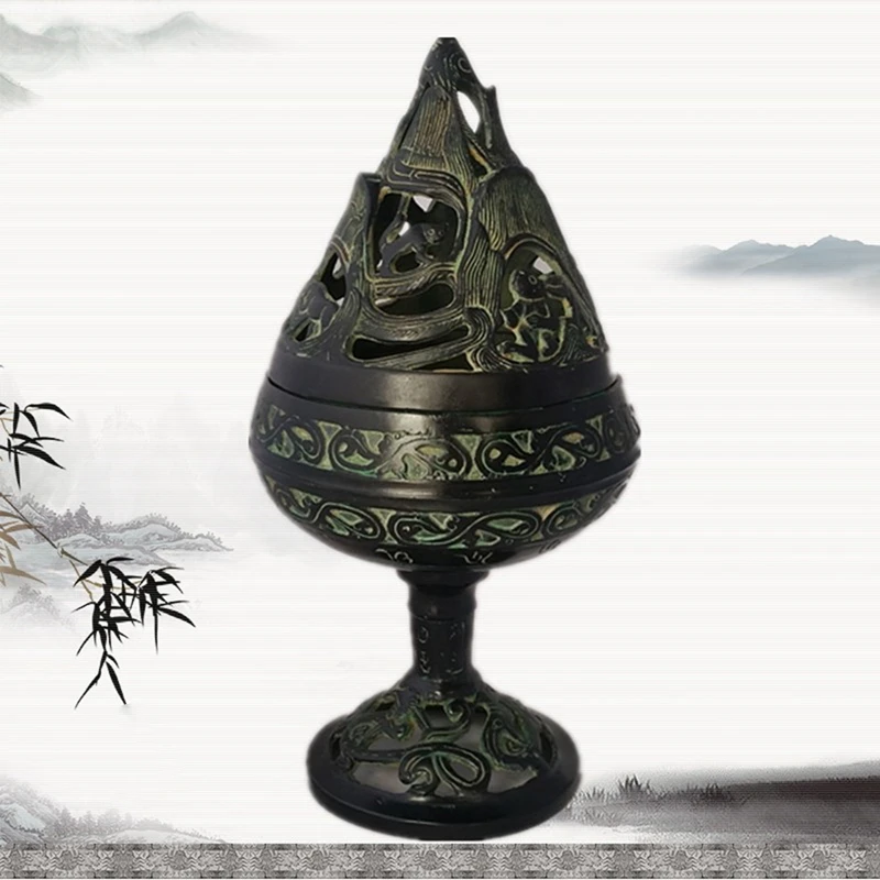 

Chinese ancient bronzes, Boshan incense burner, handicraft articles and antiques collections in the Eastern Han Dynasty