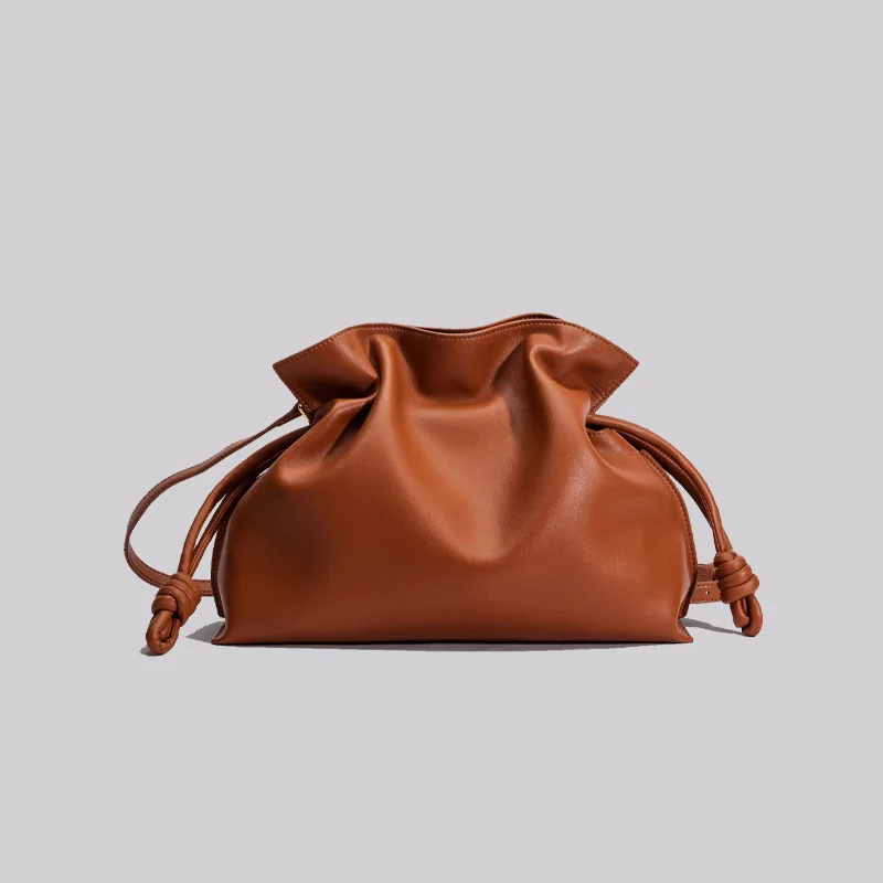 Genuine Leather Drawstring Brand Women's Bag Luxury Designer New Pleated Cowhide Solid Color Drawstring Shoulder Messenger Bag