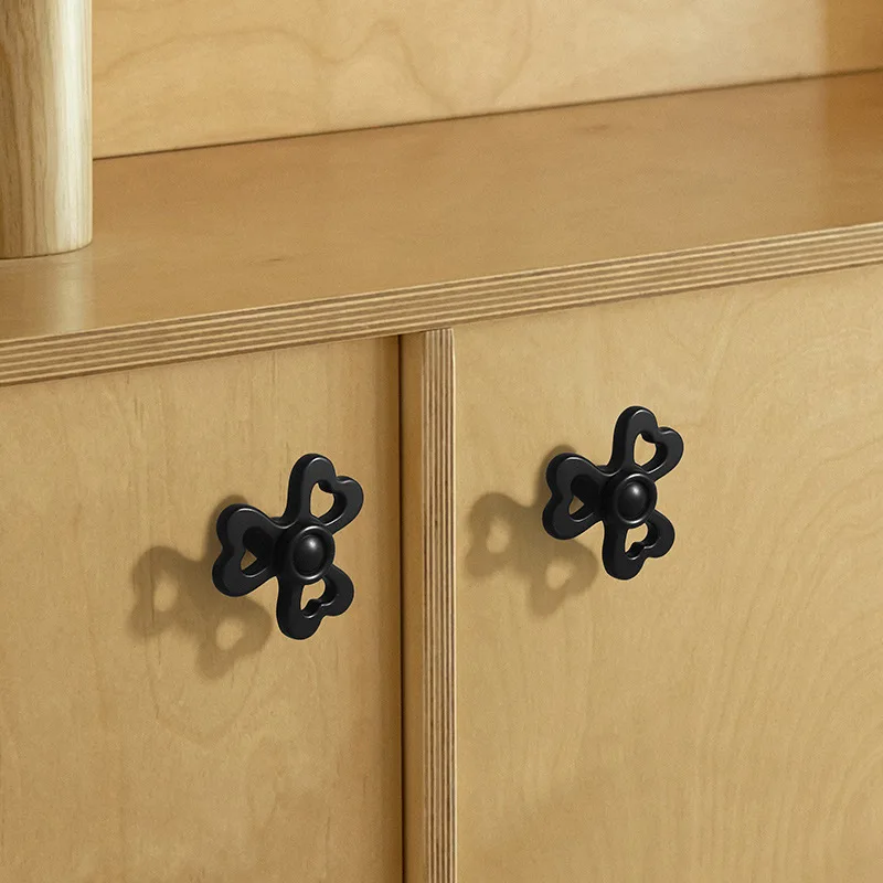 

Modern Minimalist Rotatable Windmill Handle Nordic Style Cabinet Drawer Wardrobe Golden Door Handle