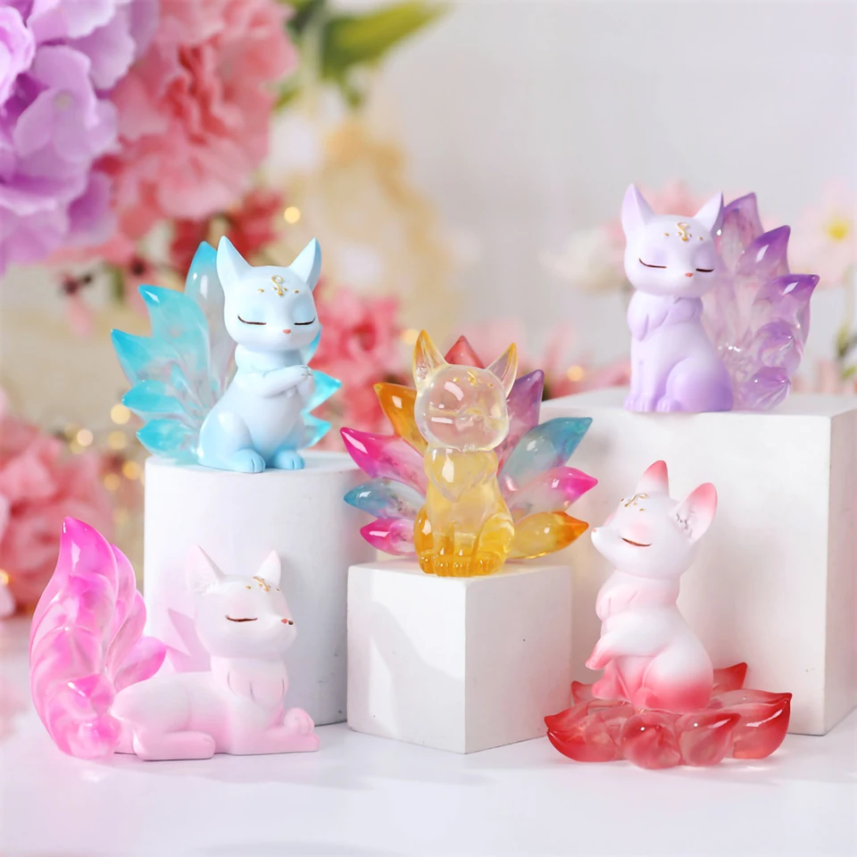 新しい九尾のキツネフィギュアブラインドボックスかわいいデスクトップ