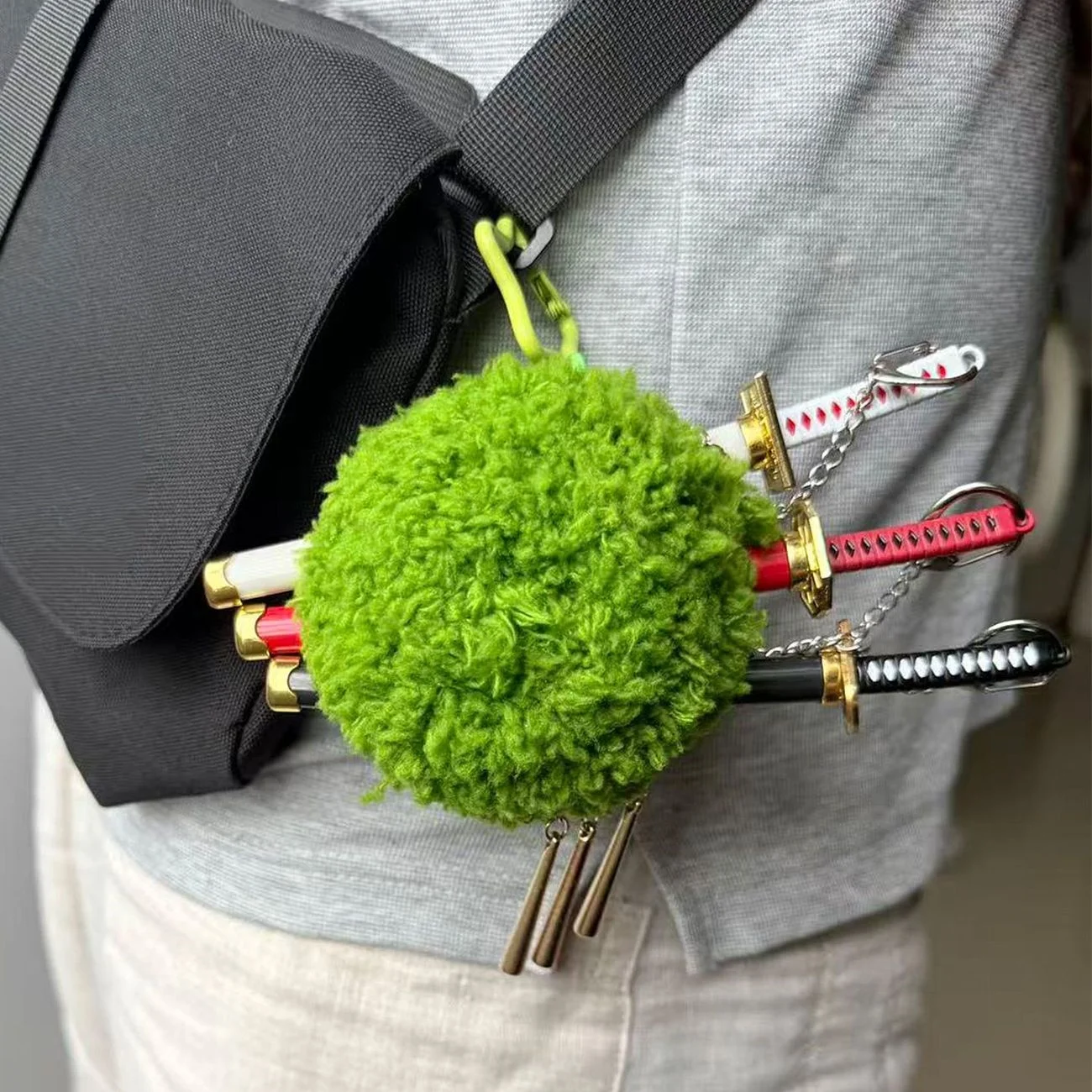 ワンピース 10cm ゾロ ぬいぐるみ バックパック キーホ - Seaweed Snack のレビューと価格