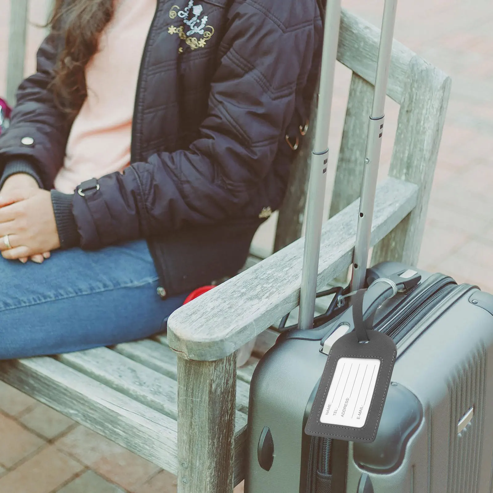 

2 шт. простые элегантные багажные бирки из искусственной кожи, подвесные этикетки для чемодана, многоразовые практичные дорожные аксессуары, багажные бирки, полиуретановые идентификационные этикетки