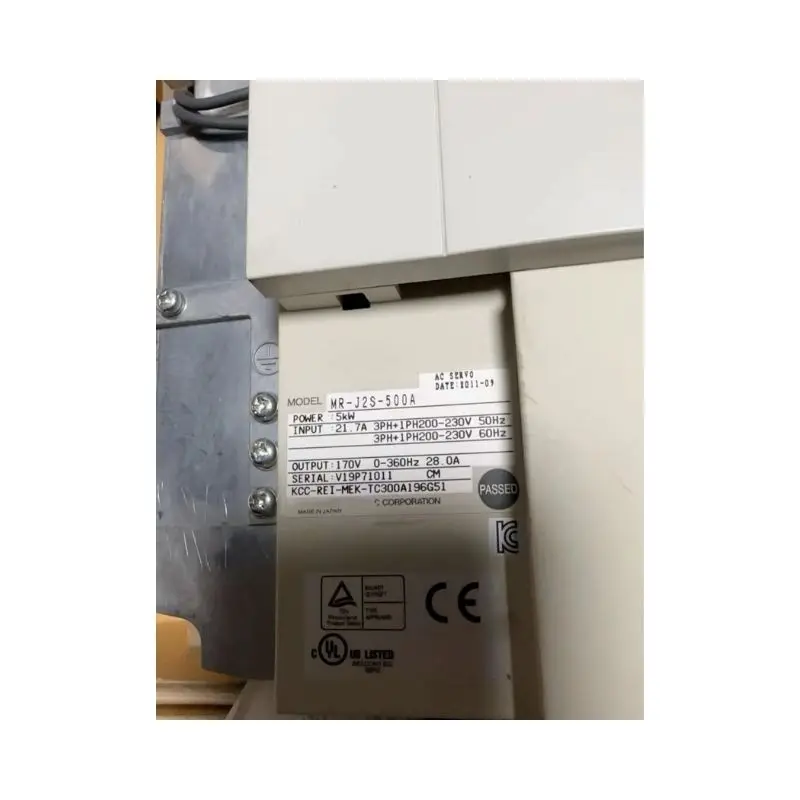 MR-J2S-500A New Original Servo Drive MR J2S 500A